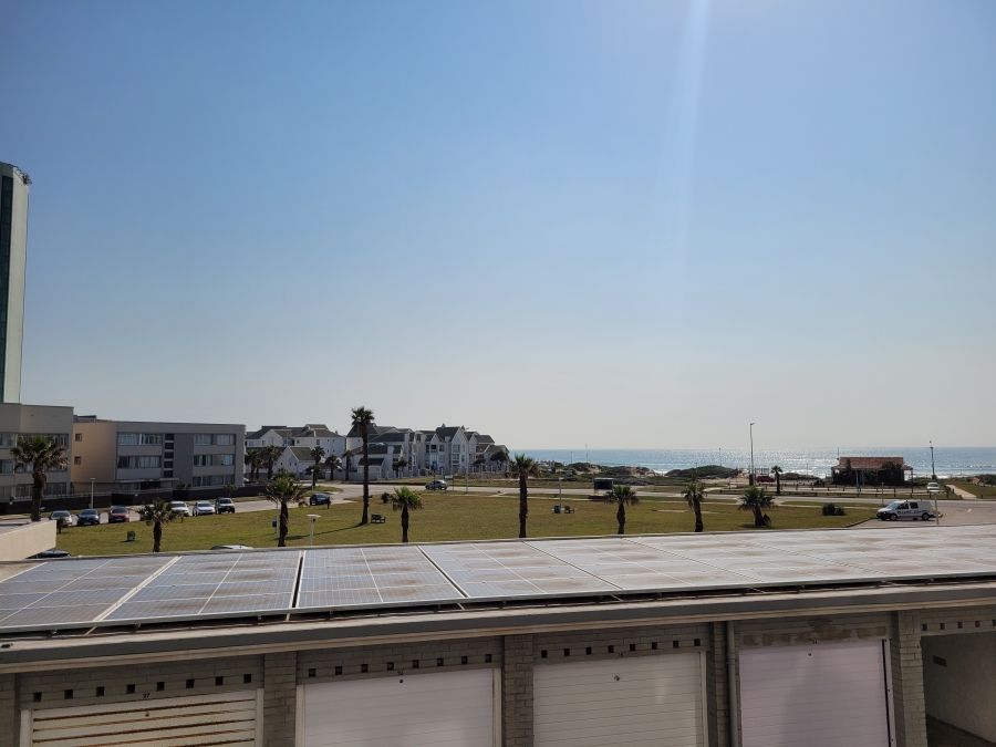 2 Bedroom Property for Sale in Summerstrand Eastern Cape
